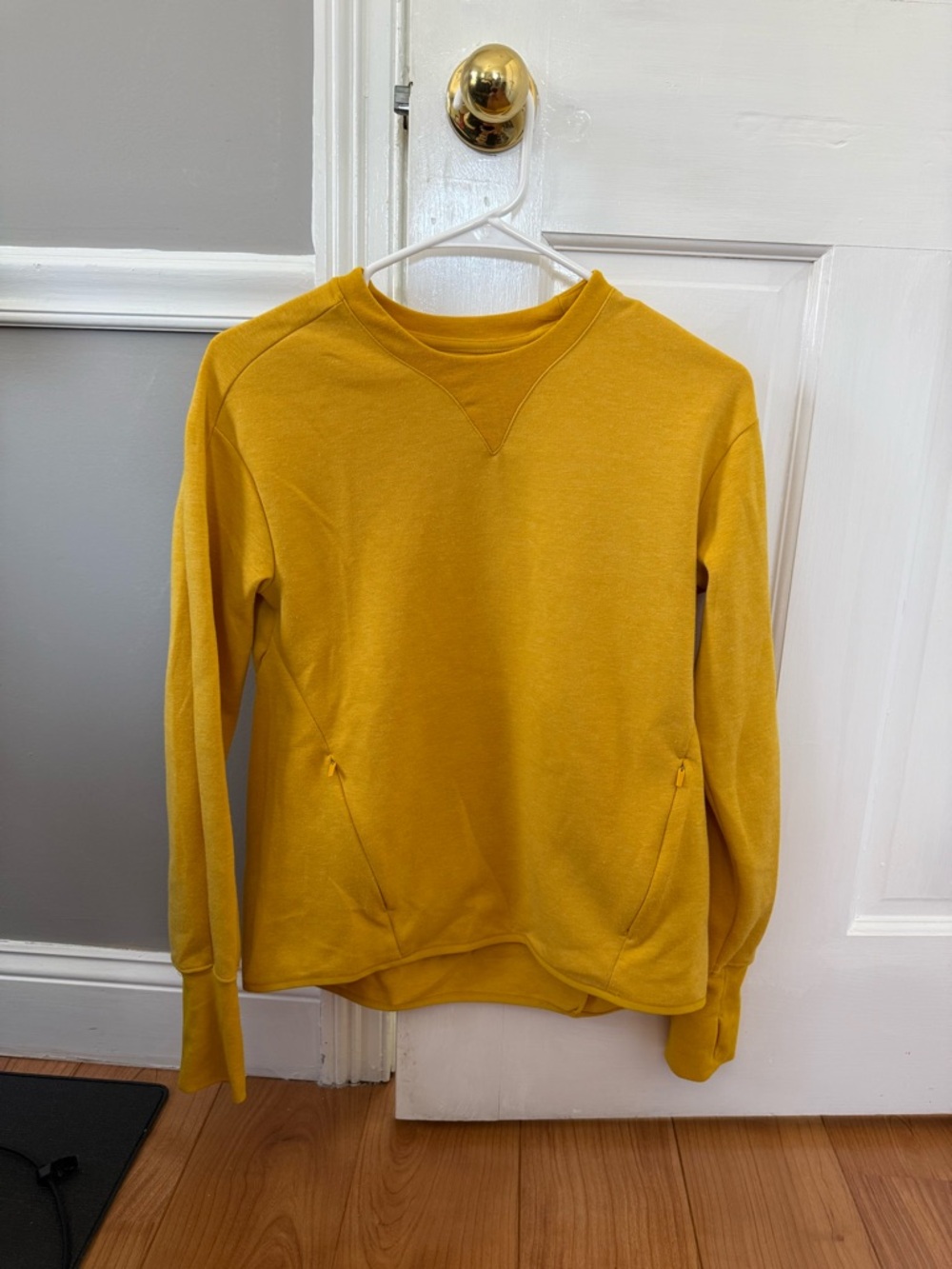 Nike dri-fit crewneck